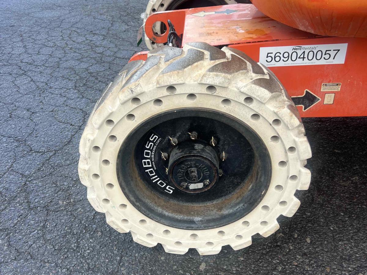 2005 JLG 600AJN Narrow-11