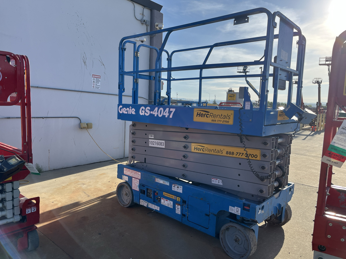 2017 Genie GS-4047-2