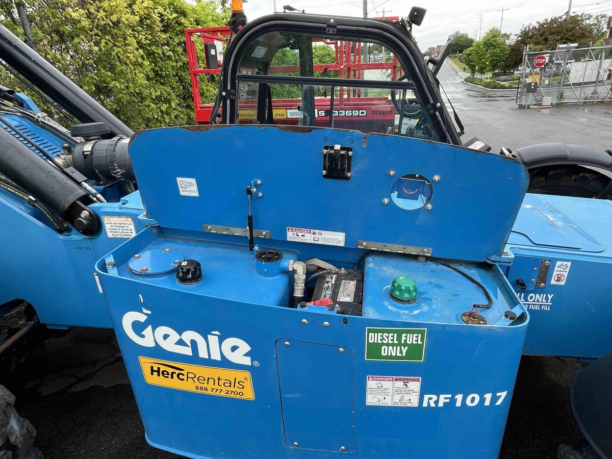 2017 Genie GTH-1056-5