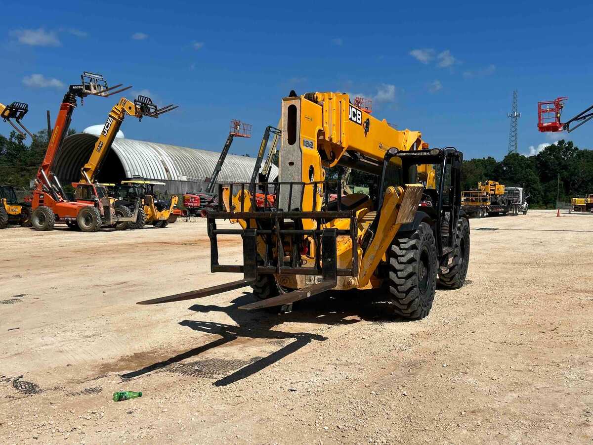 2022 JCB 512-56-3