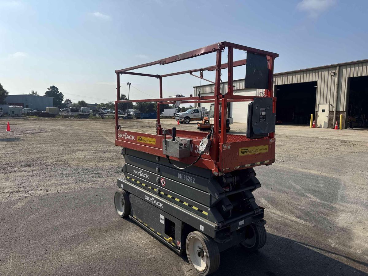 2016 Skyjack SJ3226-4