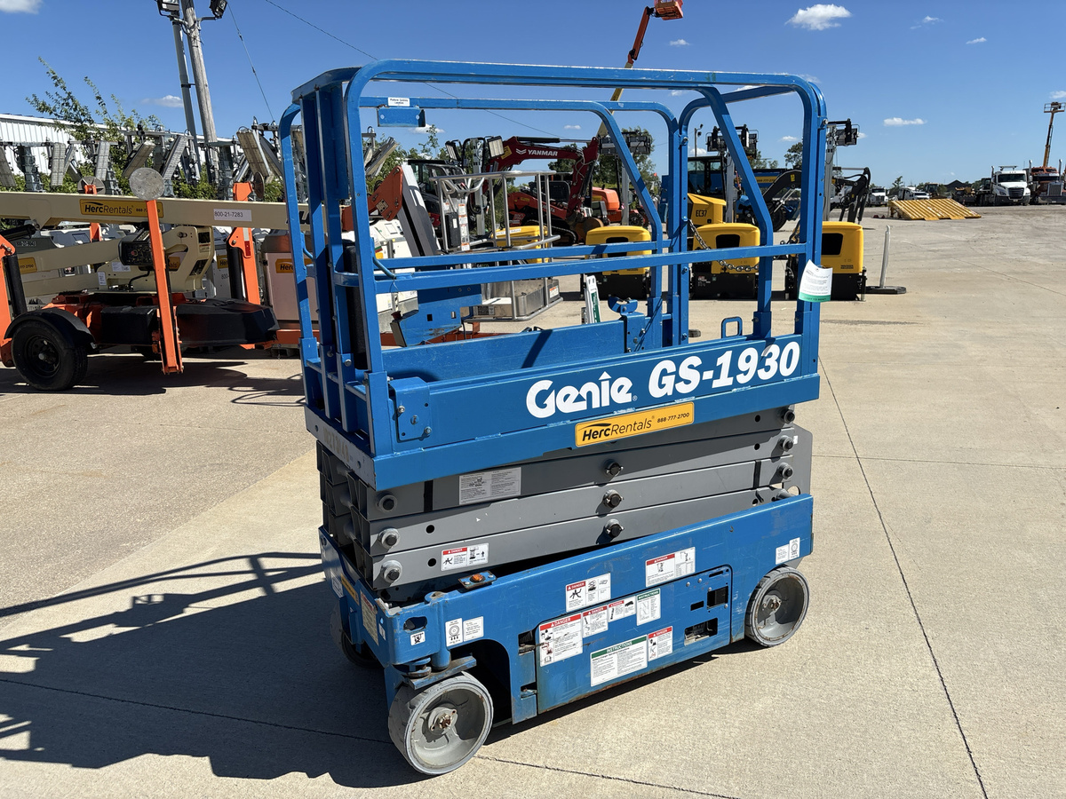2019 Genie GS-1930