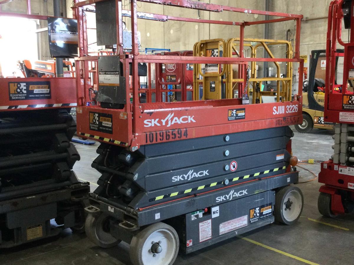 2016 Skyjack SJ3226