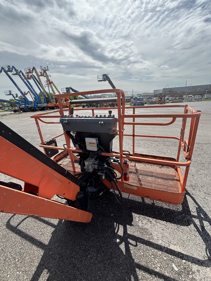 2018 JLG 660SJ-7