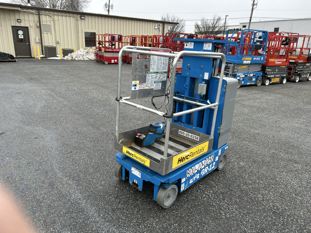2018 Genie GR-12-4