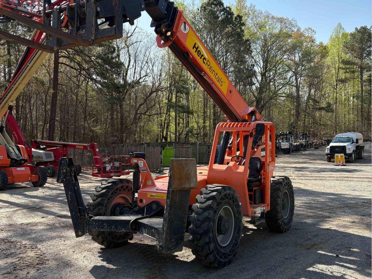 2018 SkyTrak 10054