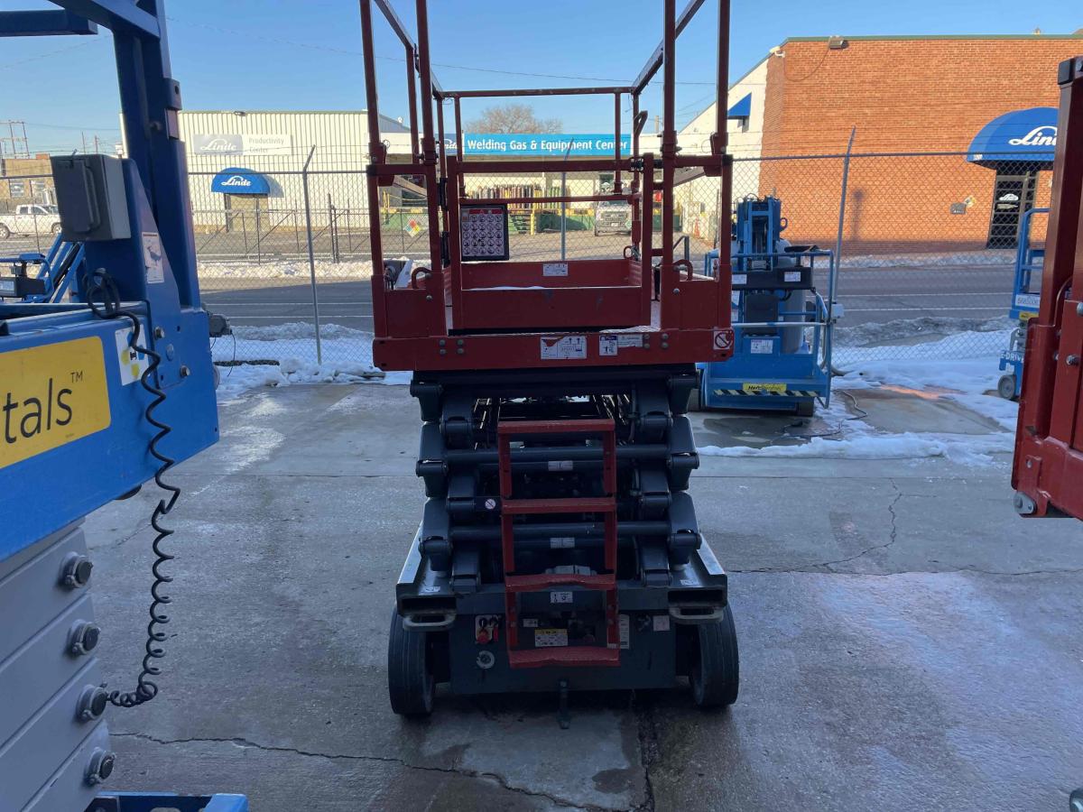 2018 Skyjack SJ4740