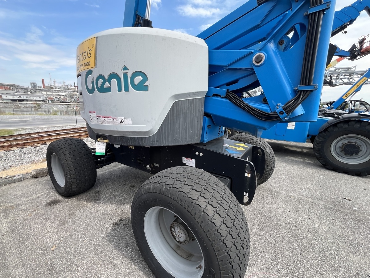 2017 Genie Z-62/40-4