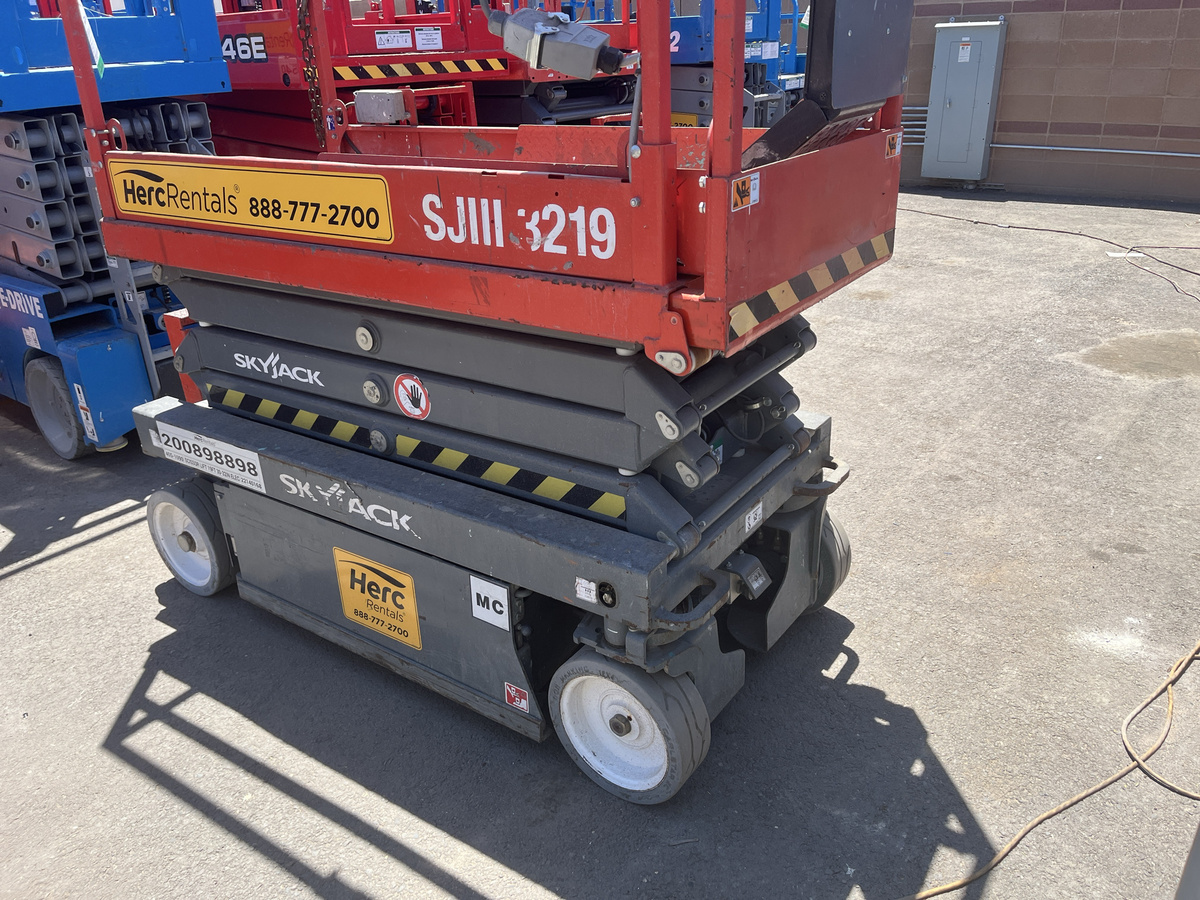2019 Skyjack SJ3219-4