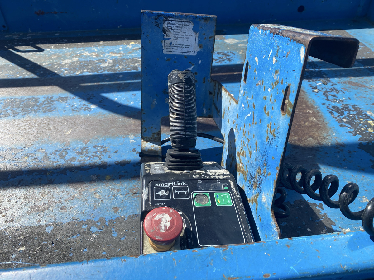 2018 Genie GS-3246-9