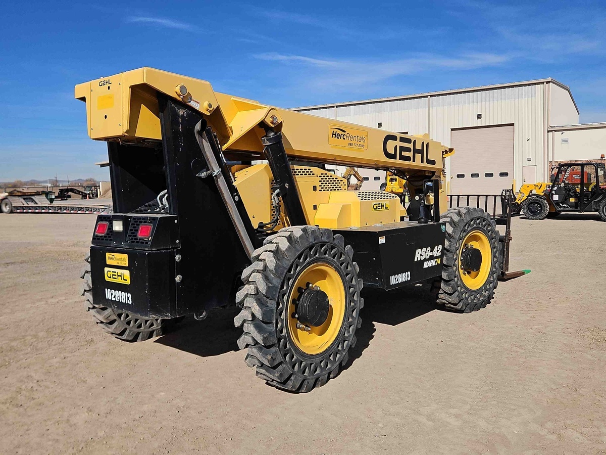 2019 Gehl RS8-42
