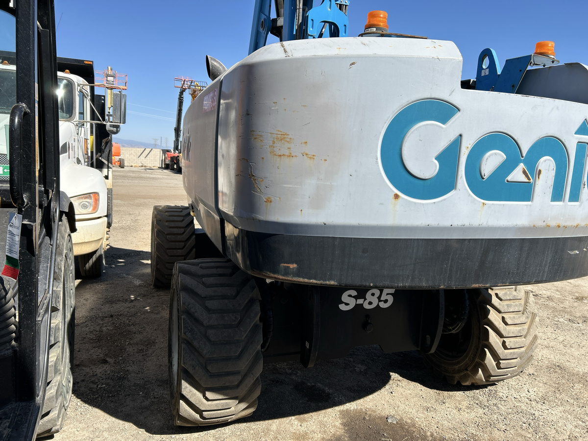 2019 Genie S-85-3