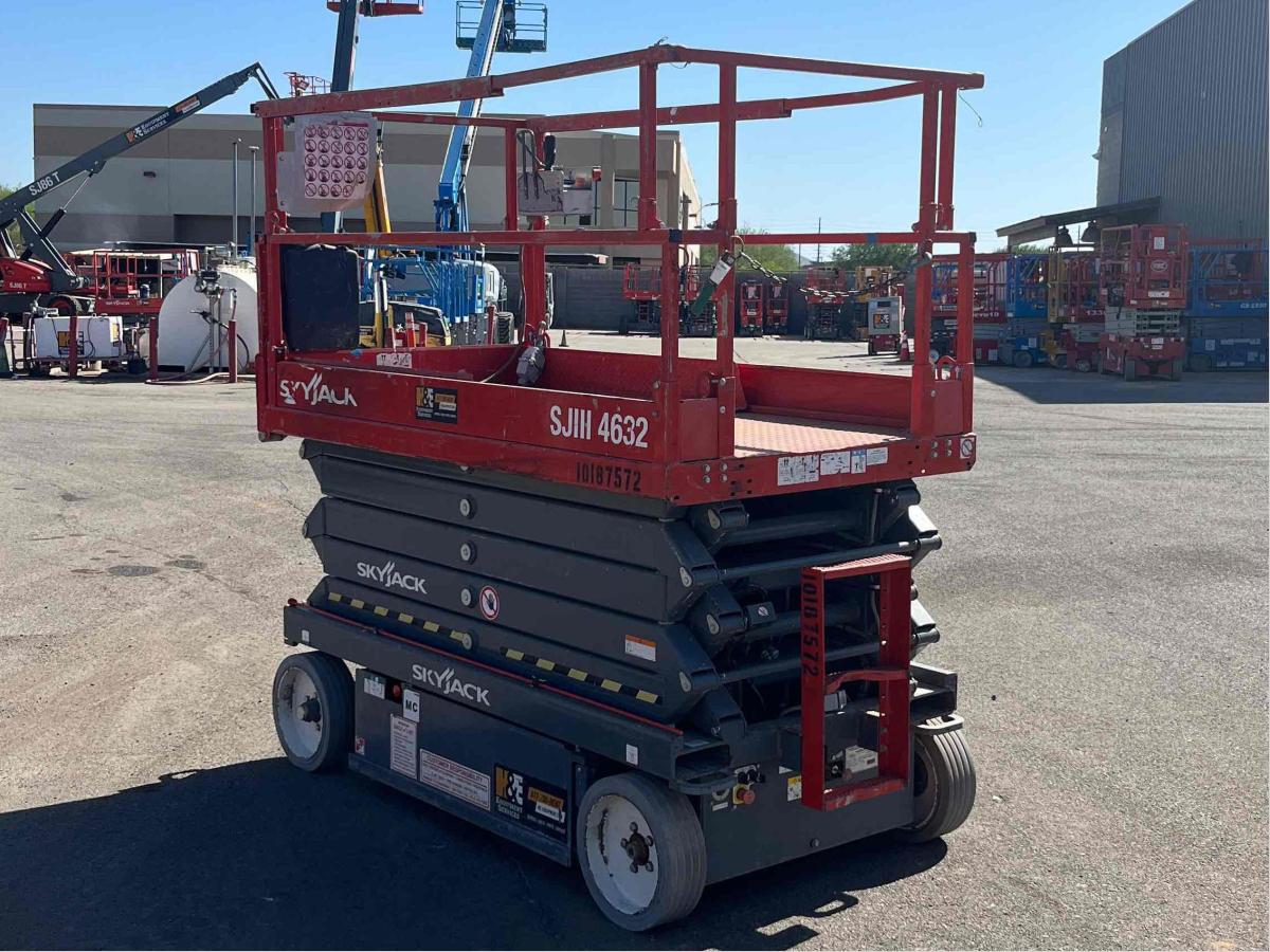 2016 Skyjack SJ4632