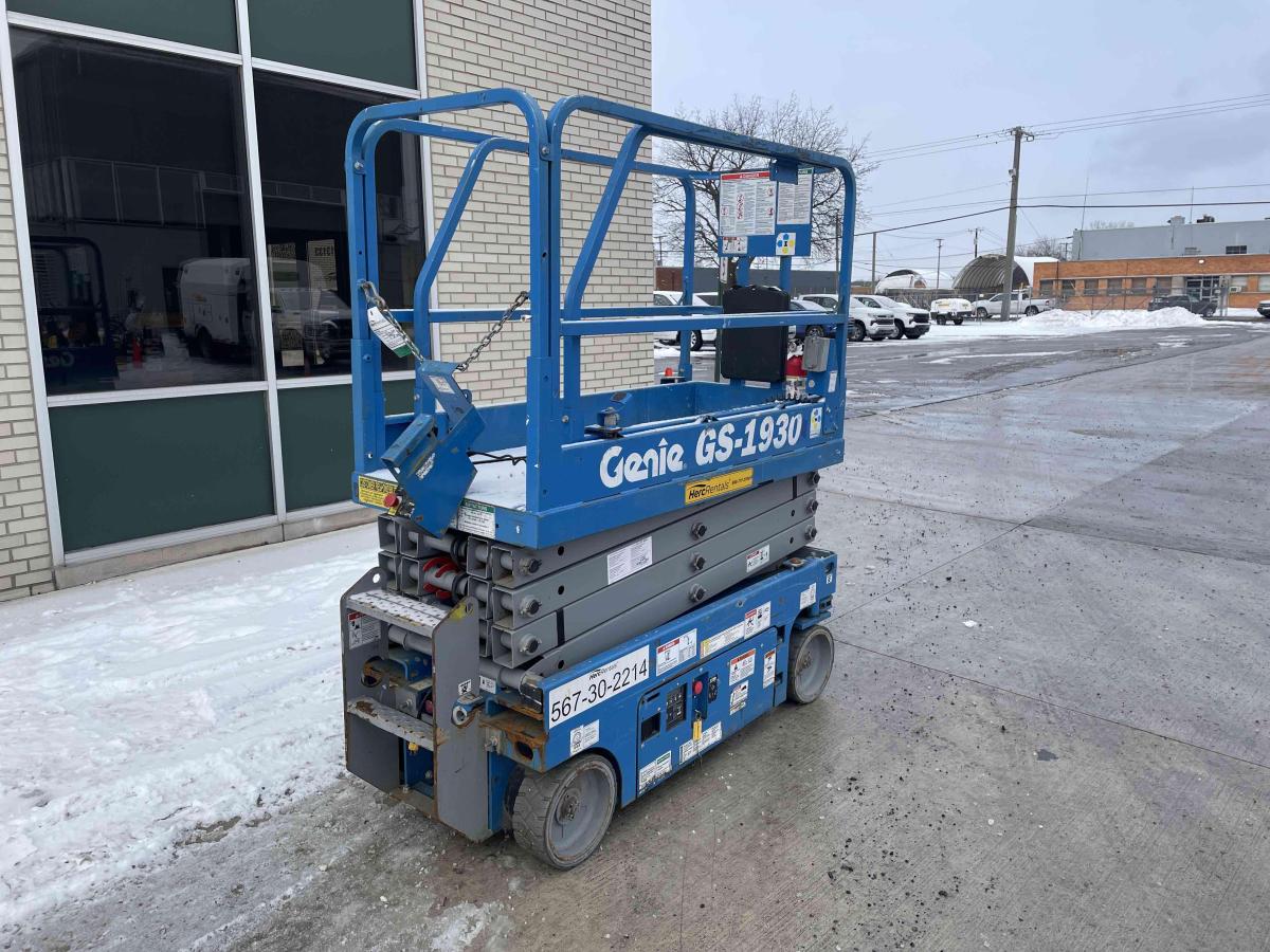2018 Genie GS-1930
