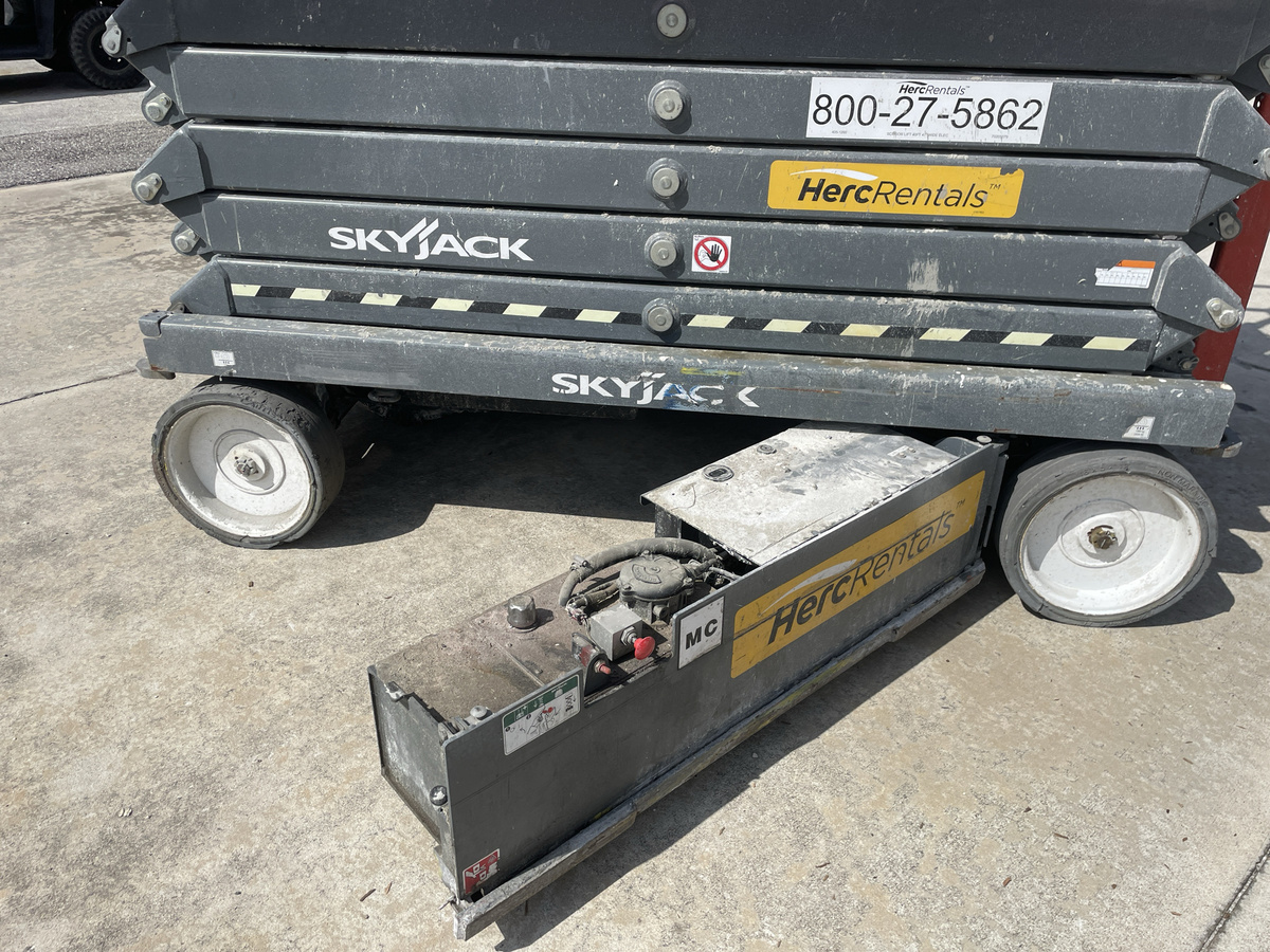 2020 Skyjack SJ4740-5