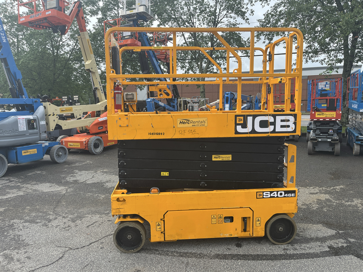 2022 JCB S4046E-3