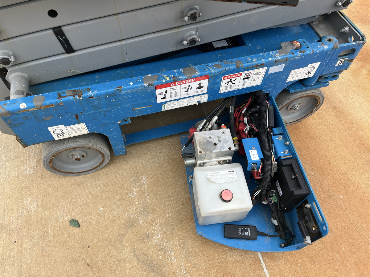 2019 Genie GS1330M-9