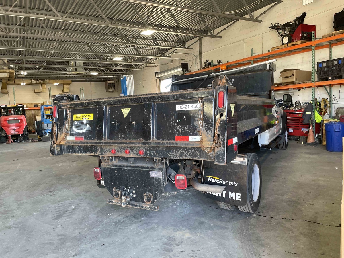2018 Ford F550-3
