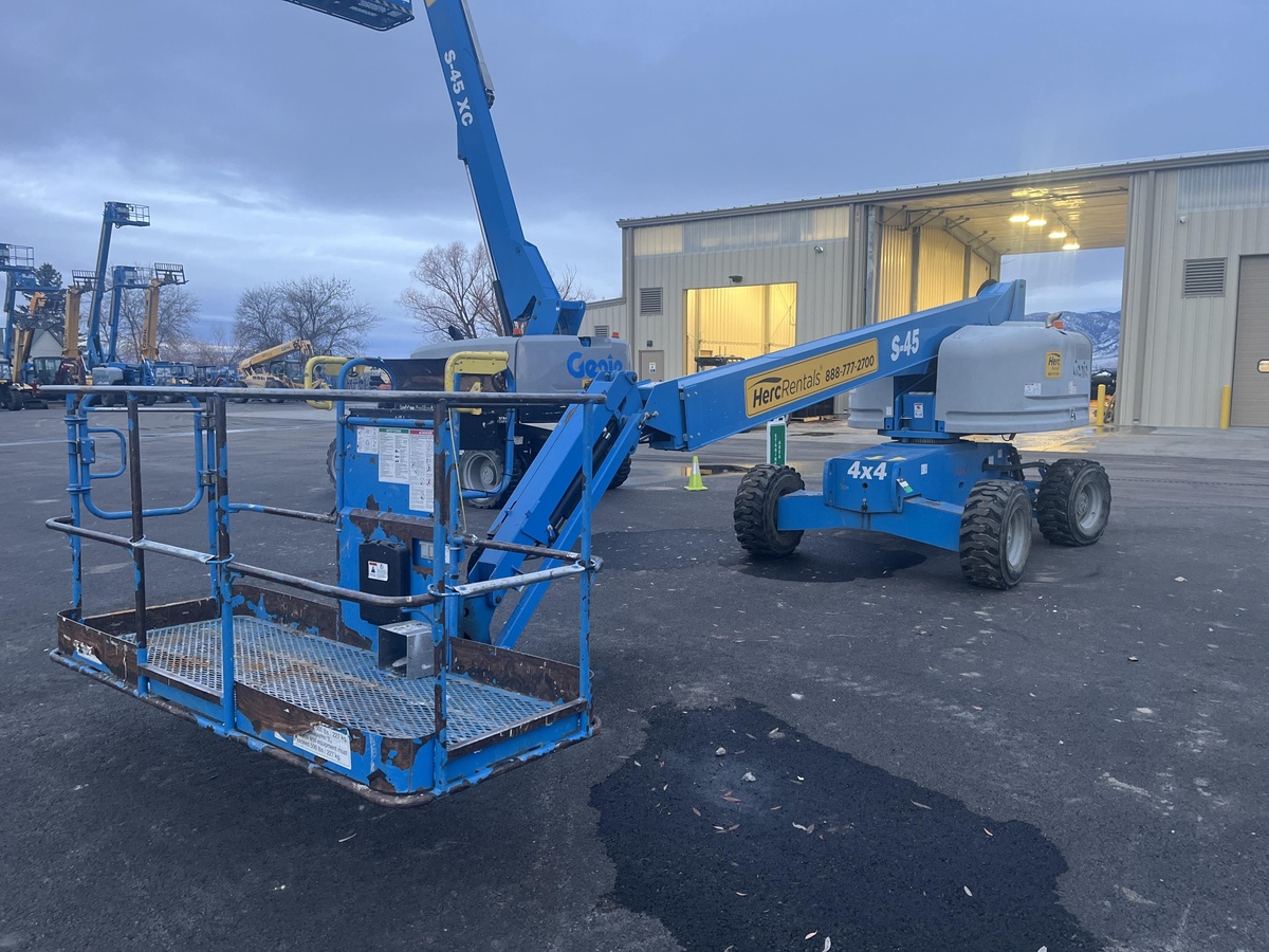2018 Genie S-45-3