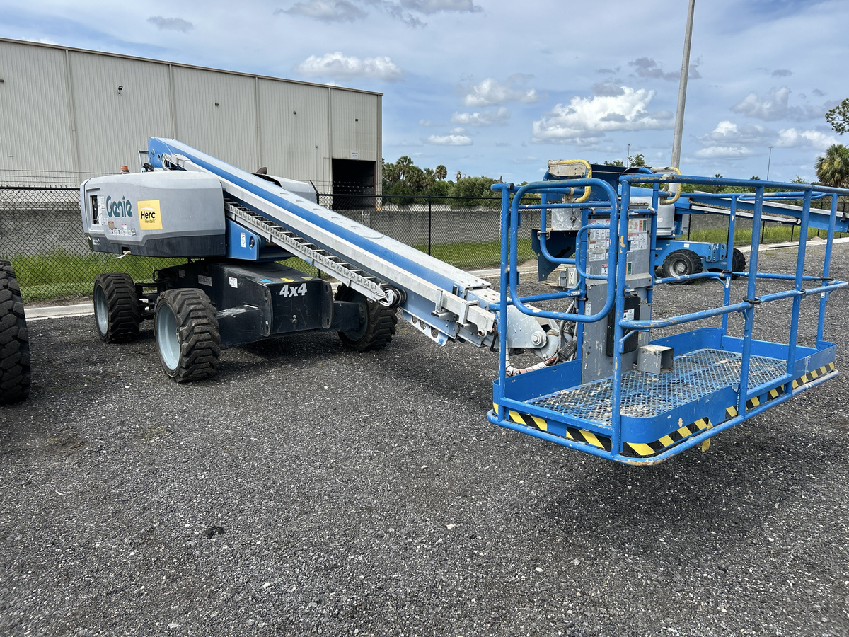 2019 Genie S-60XC-2
