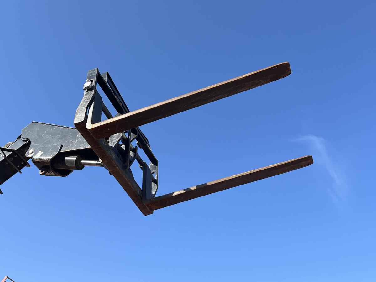 2018 SkyTrak 10054