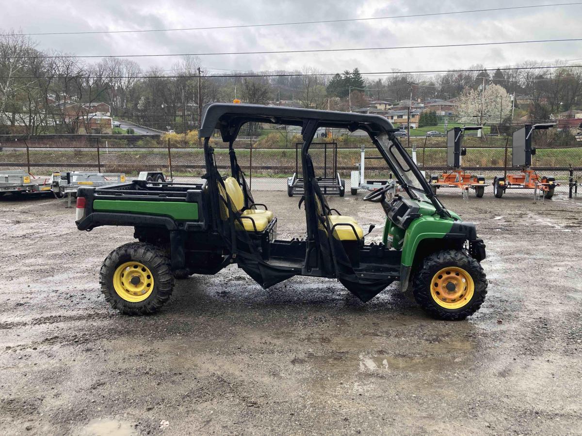2021 John Deere XUV855M