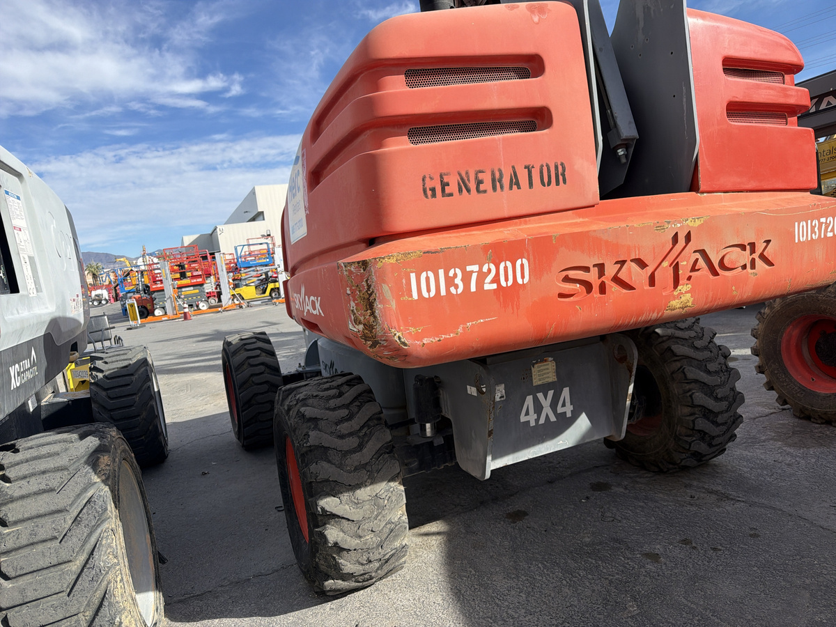 2014 Skyjack SJ66 T-4