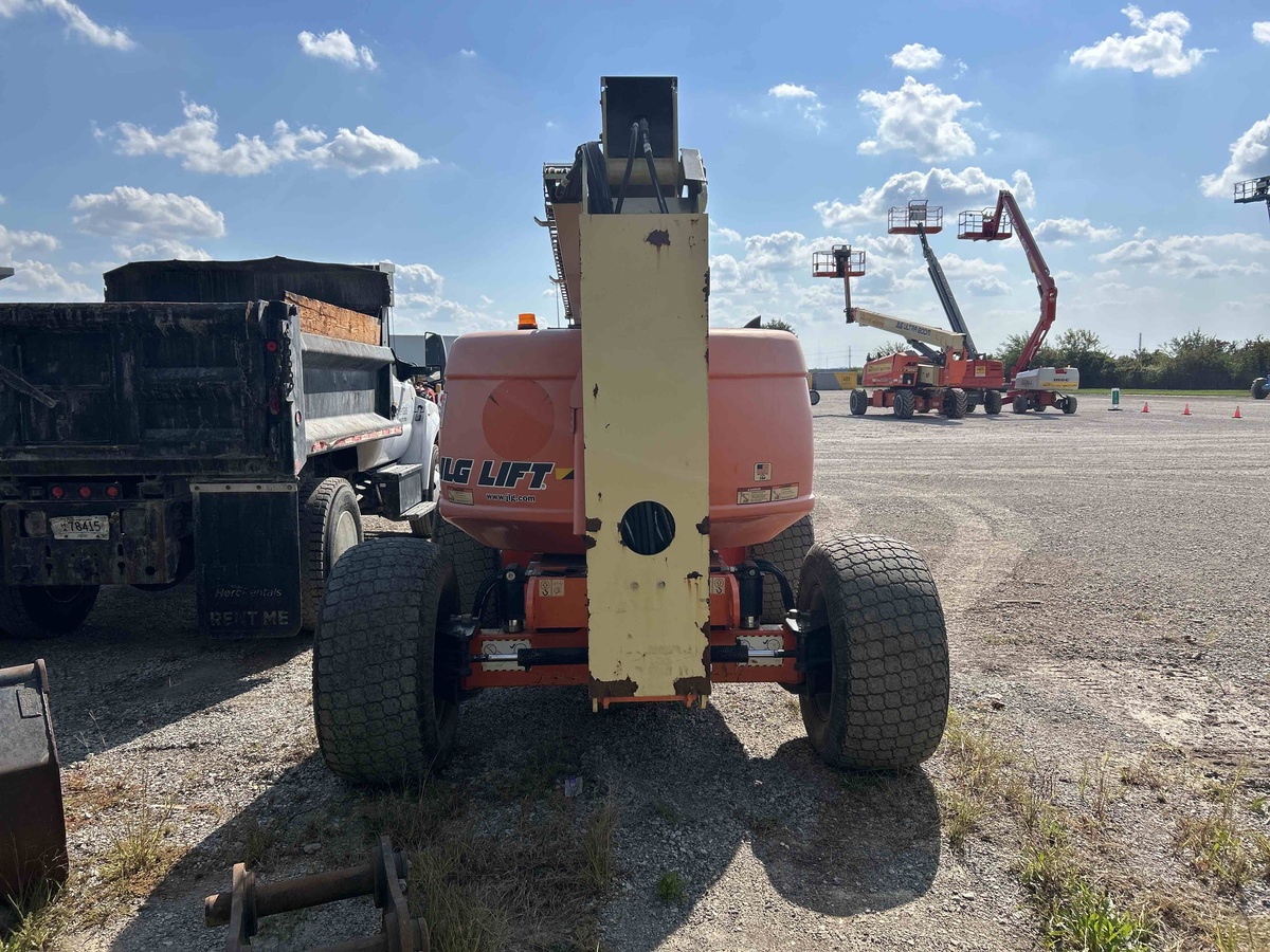 2017 JLG 600AJ-5