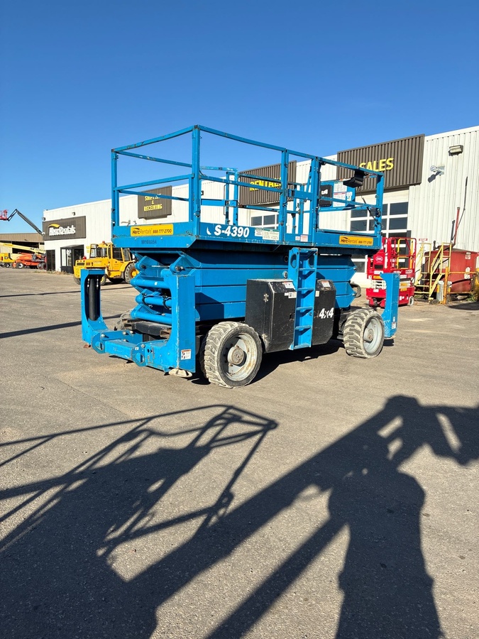 2014 Genie GS-4390 RT-3