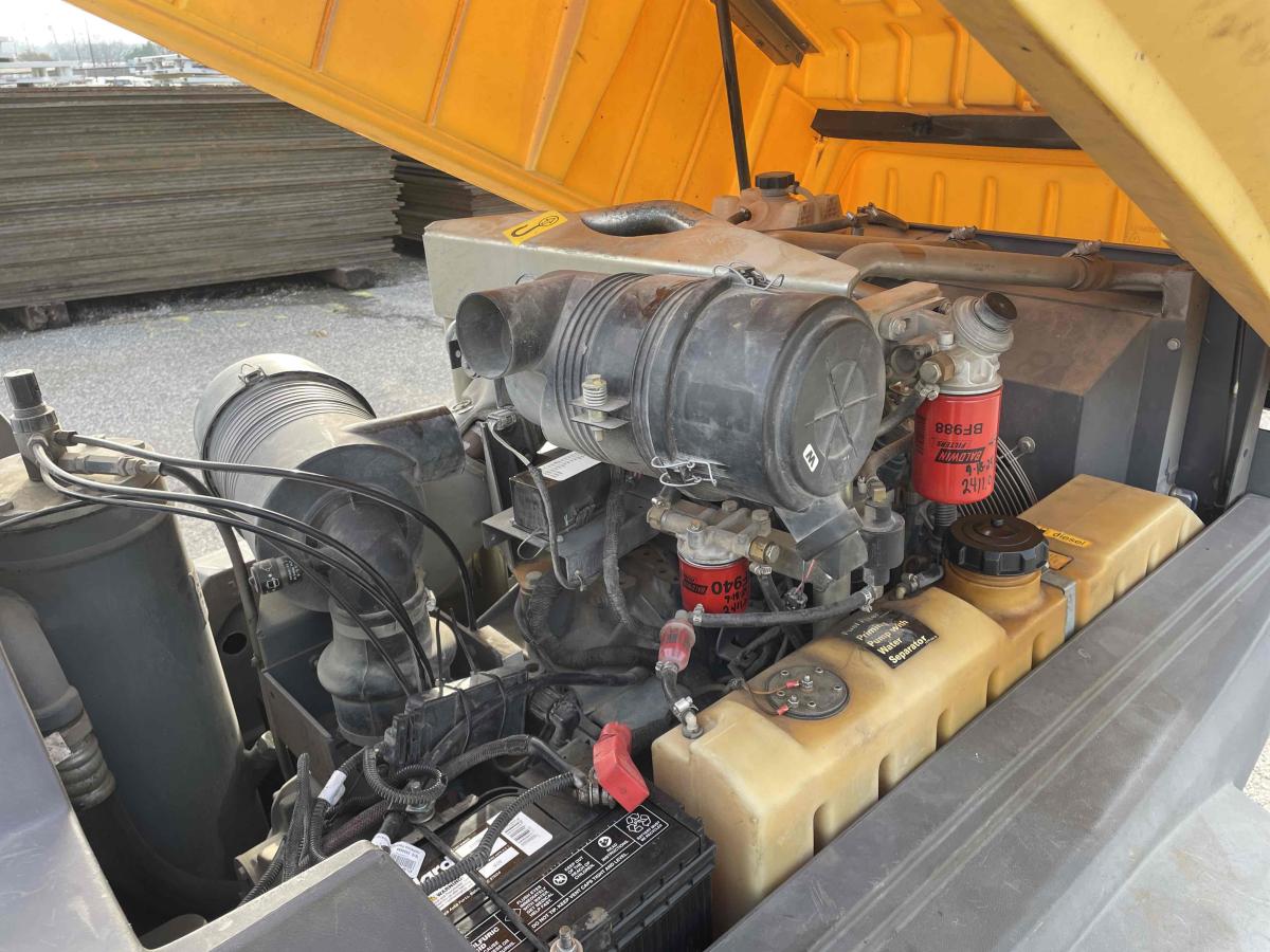 2017 Atlas Copco XAS 400