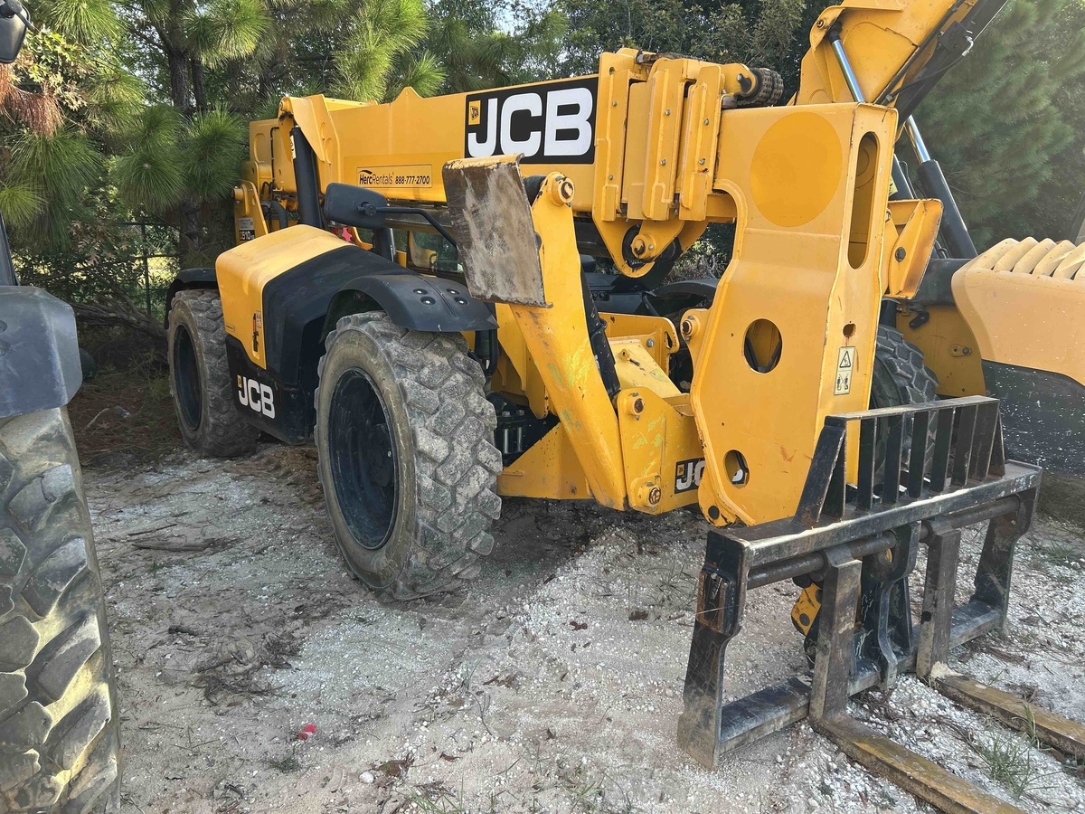 2022 JCB 510-56-1