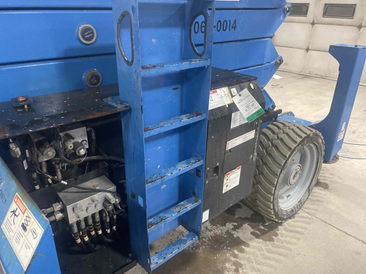 2015 Genie GS-5390 RT-9