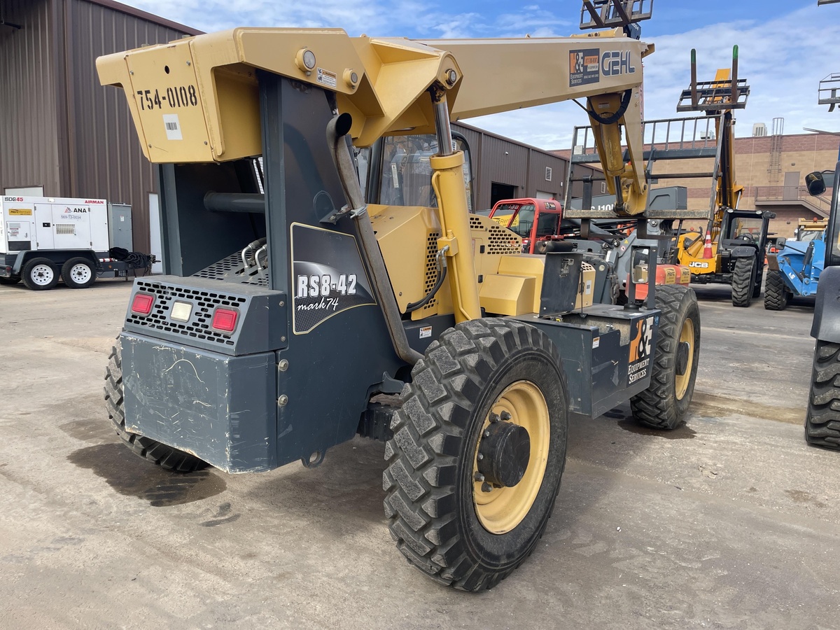 2018 Gehl RS8-42-3