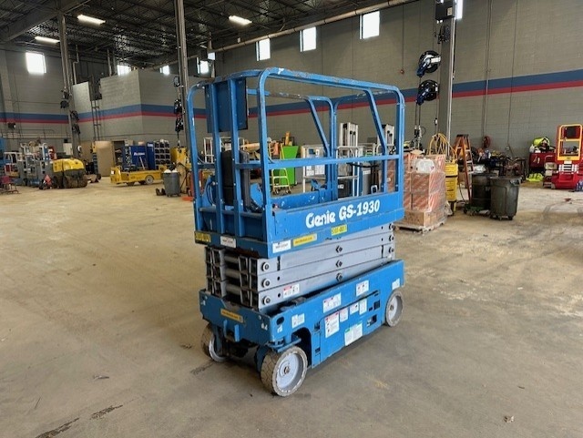 2018 Genie GS-1930