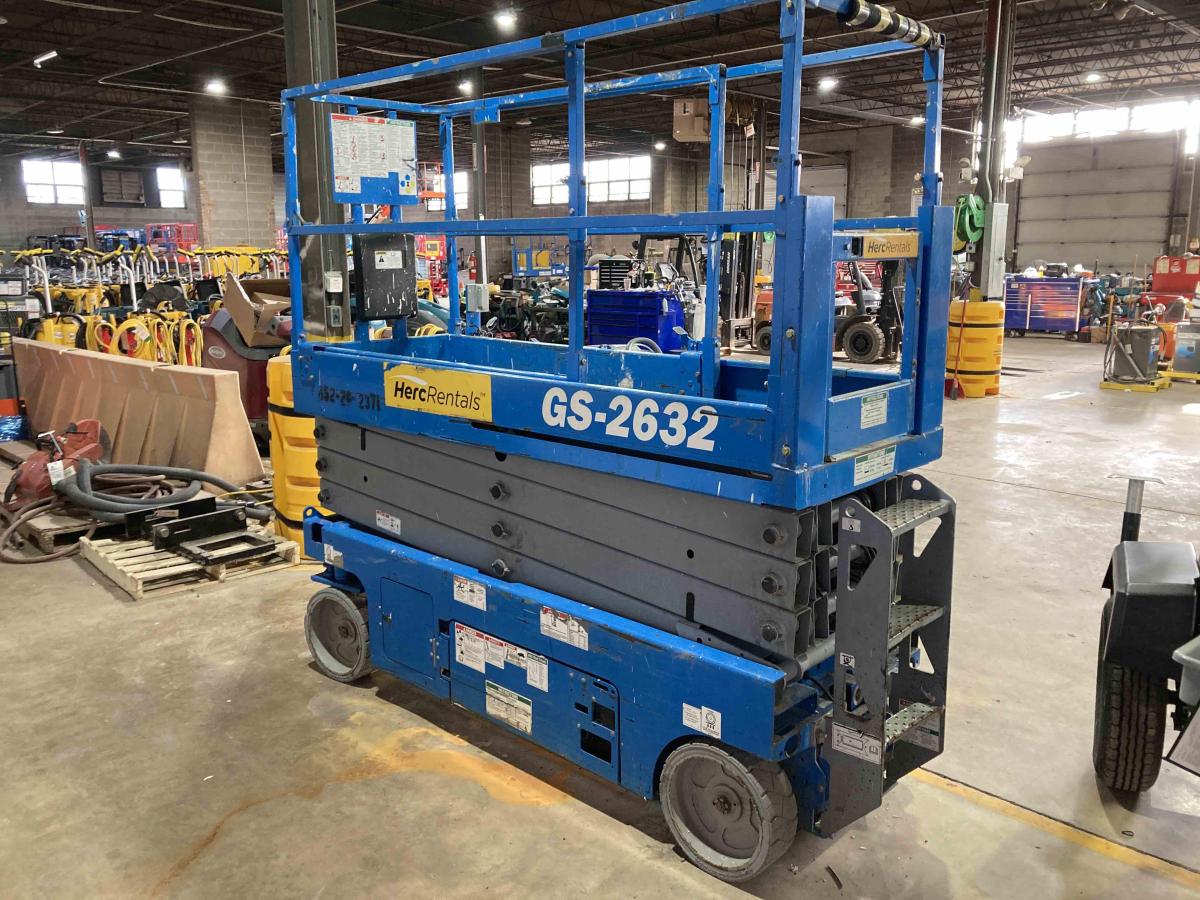 2013 Genie GS-2632