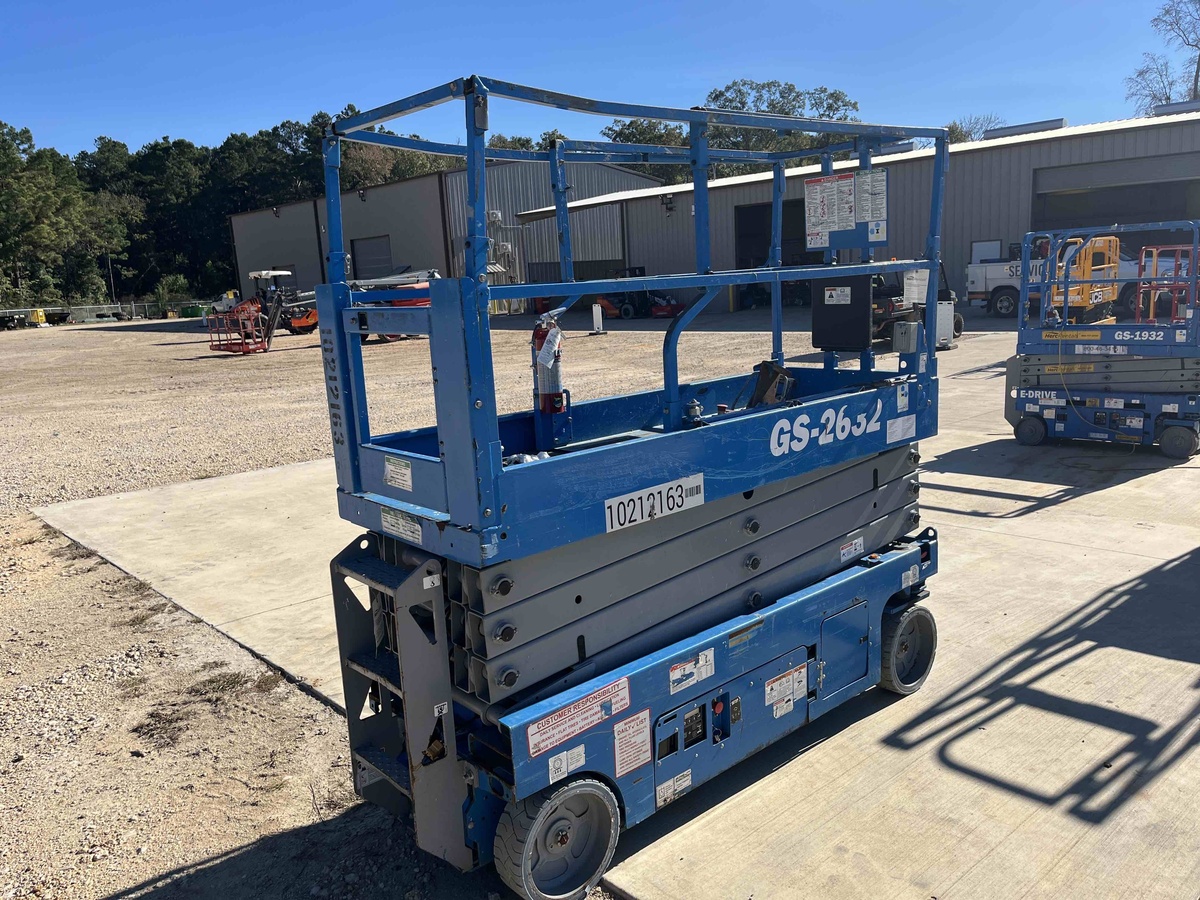 2017 Genie GS-2632-4