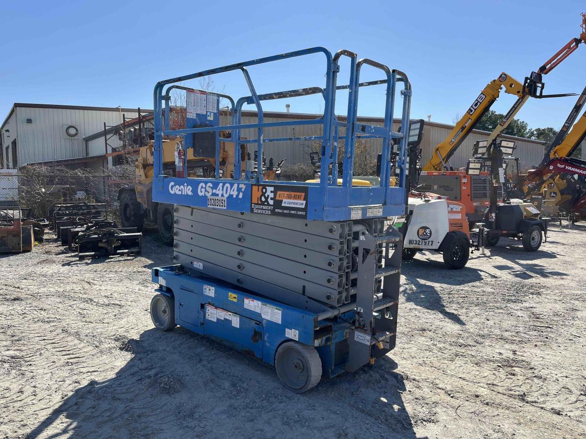 2016 Genie GS-4047