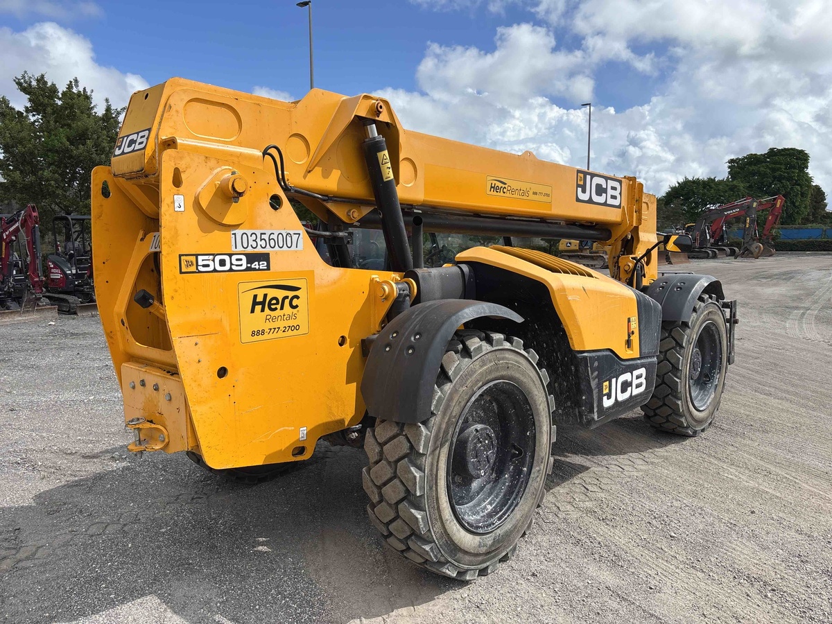 2022 JCB 509-42-4