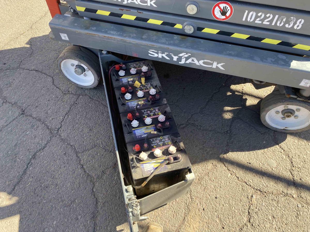 2017 Skyjack SJ3219