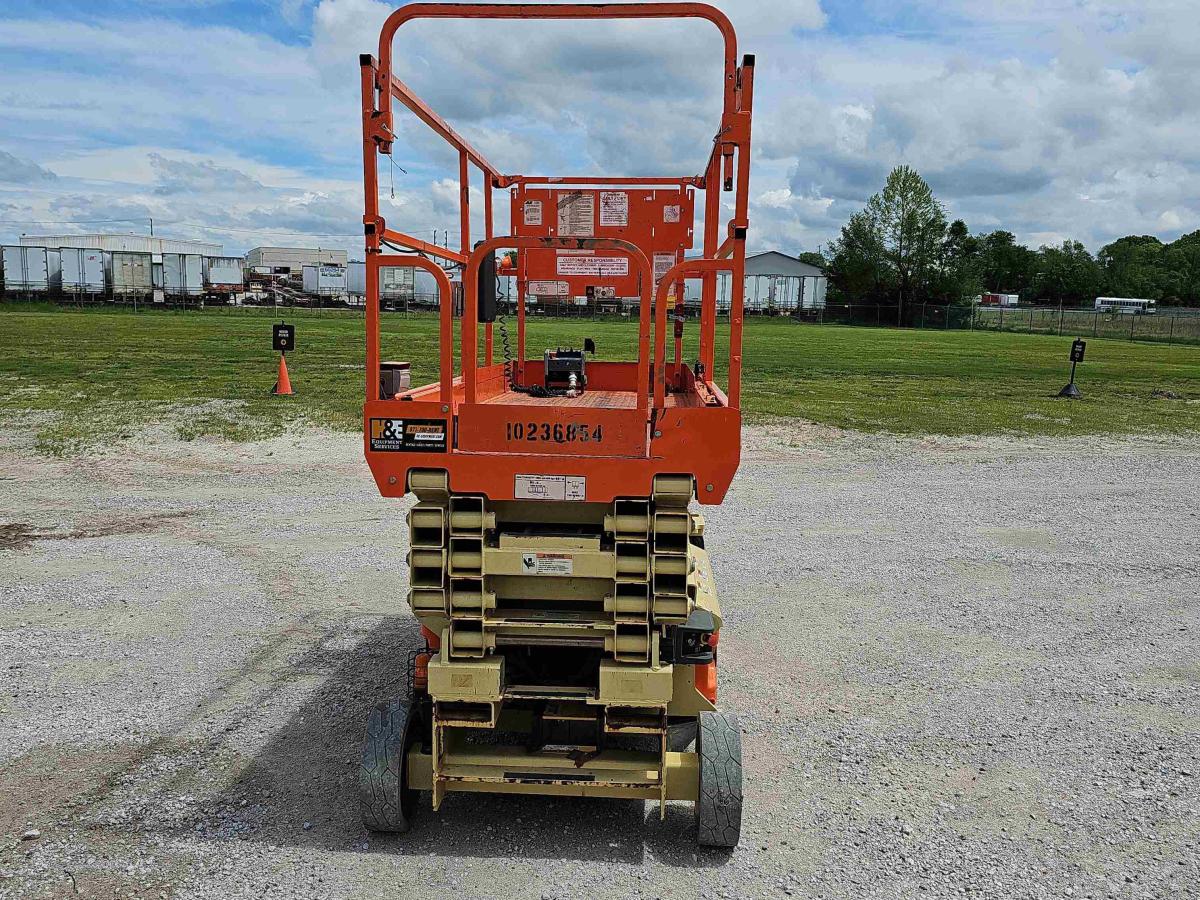 2018 JLG 2646ES