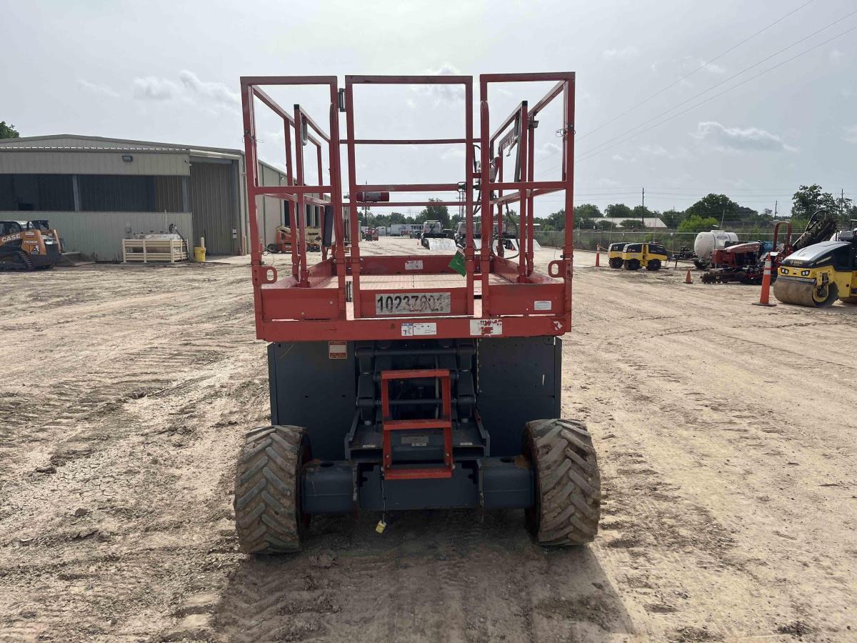 2018 Skyjack SJ-6826RT-2