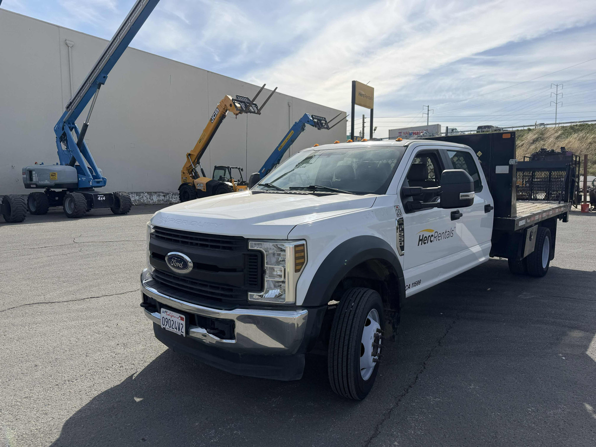 2019 Ford F550-5