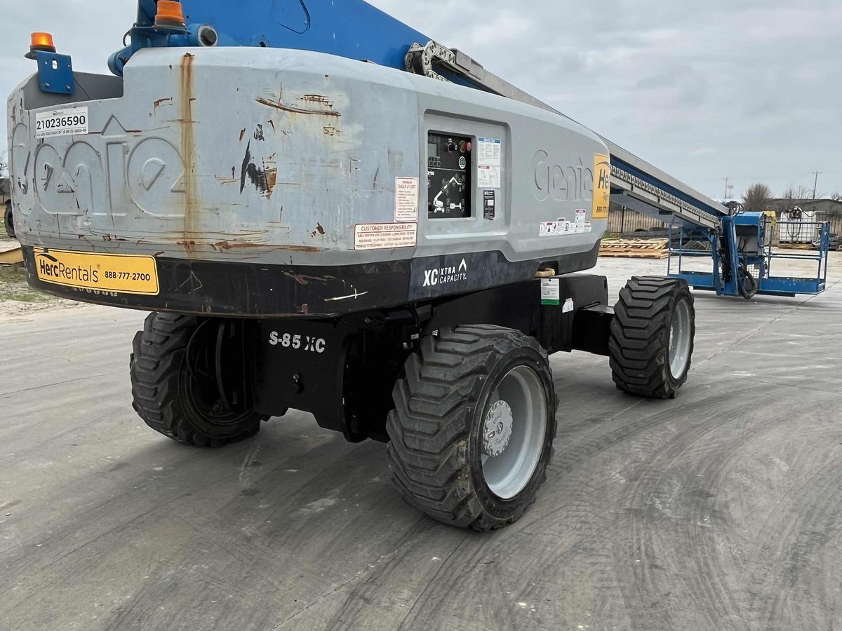 2018 Genie S-85-13