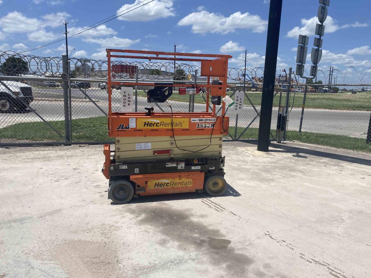 2018 JLG 1932R-1
