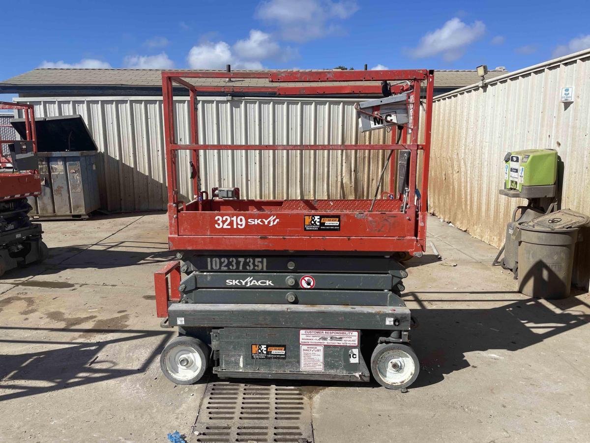 2018 Skyjack SJ3219