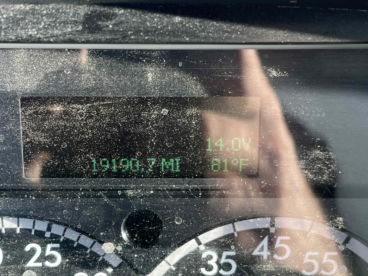 2019 Freightliner M2106-7