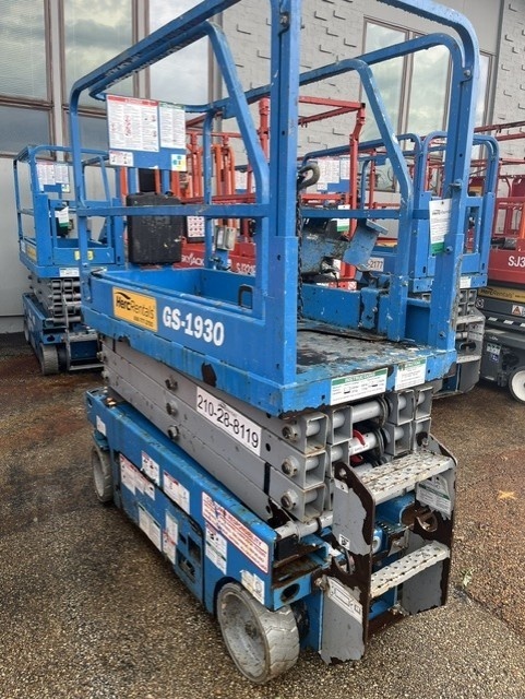 2019 Genie GS-1930