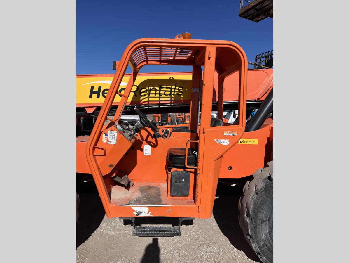2020 SkyTrak 10042