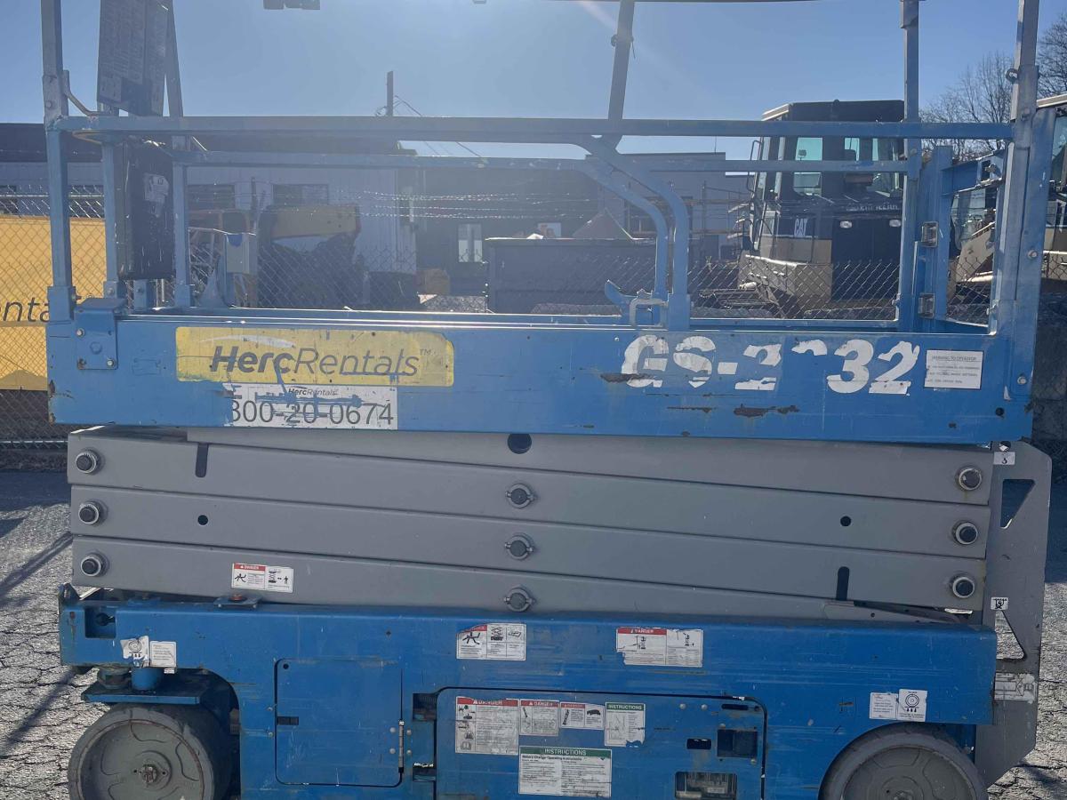 2018 Genie GS-2632
