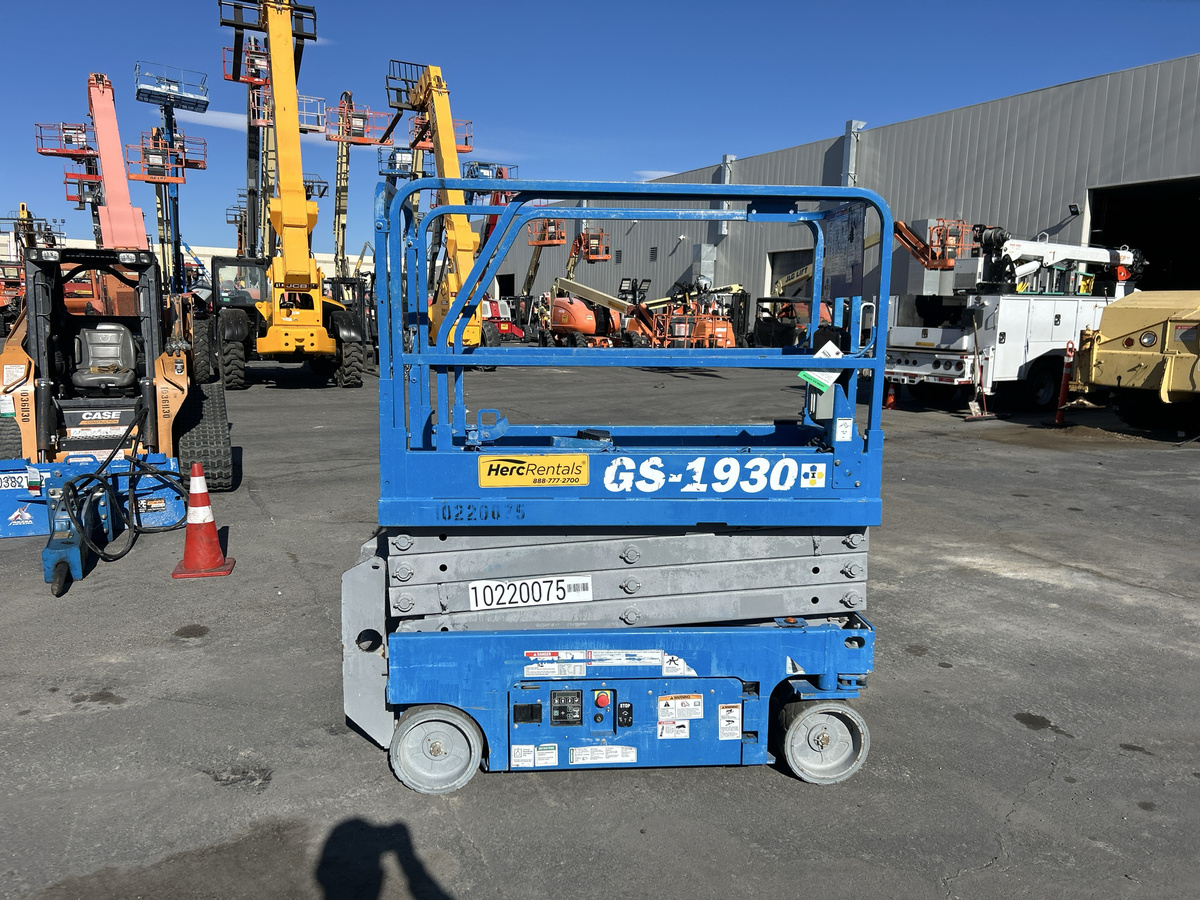 2017 Genie GS-1930-12
